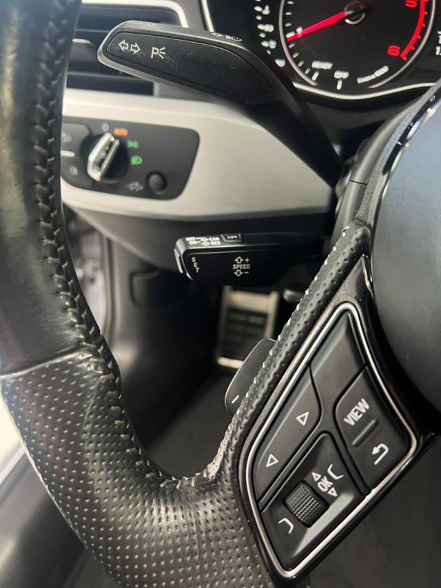AUDI A4 Avant 2.0 TDI 150 CV S tronic S line edition