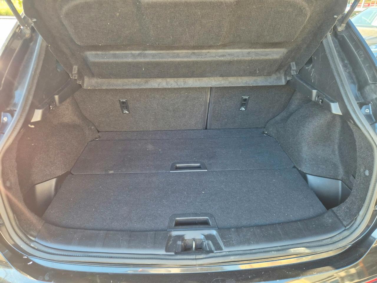 Nissan Qashqai 1.5 dCi N-Connecta