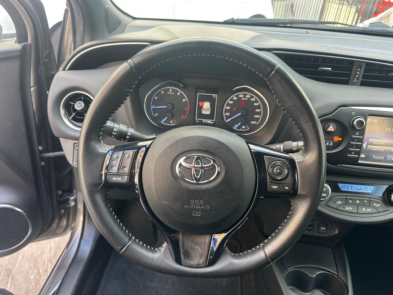 Toyota Yaris 1.0 5 porte Lounge