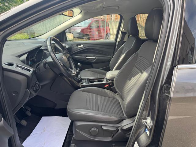 FORD Kuga 1.5 EcoBoost 120 CV 2WD Titanium NAVI+RETR.