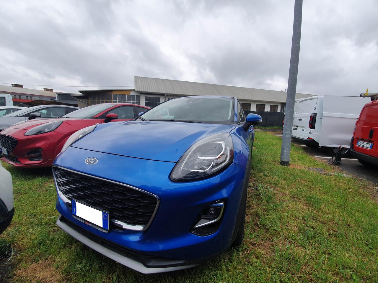 FORD Puma '19-> - Puma 1.0 EcoBoost Hybrid 125 CV S&S Titanium