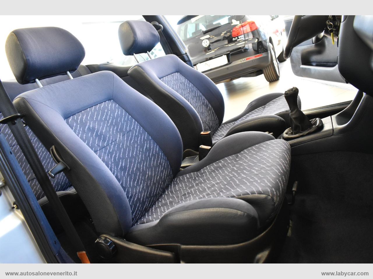 VOLKSWAGEN Golf Cabrio 1.6 Sport
