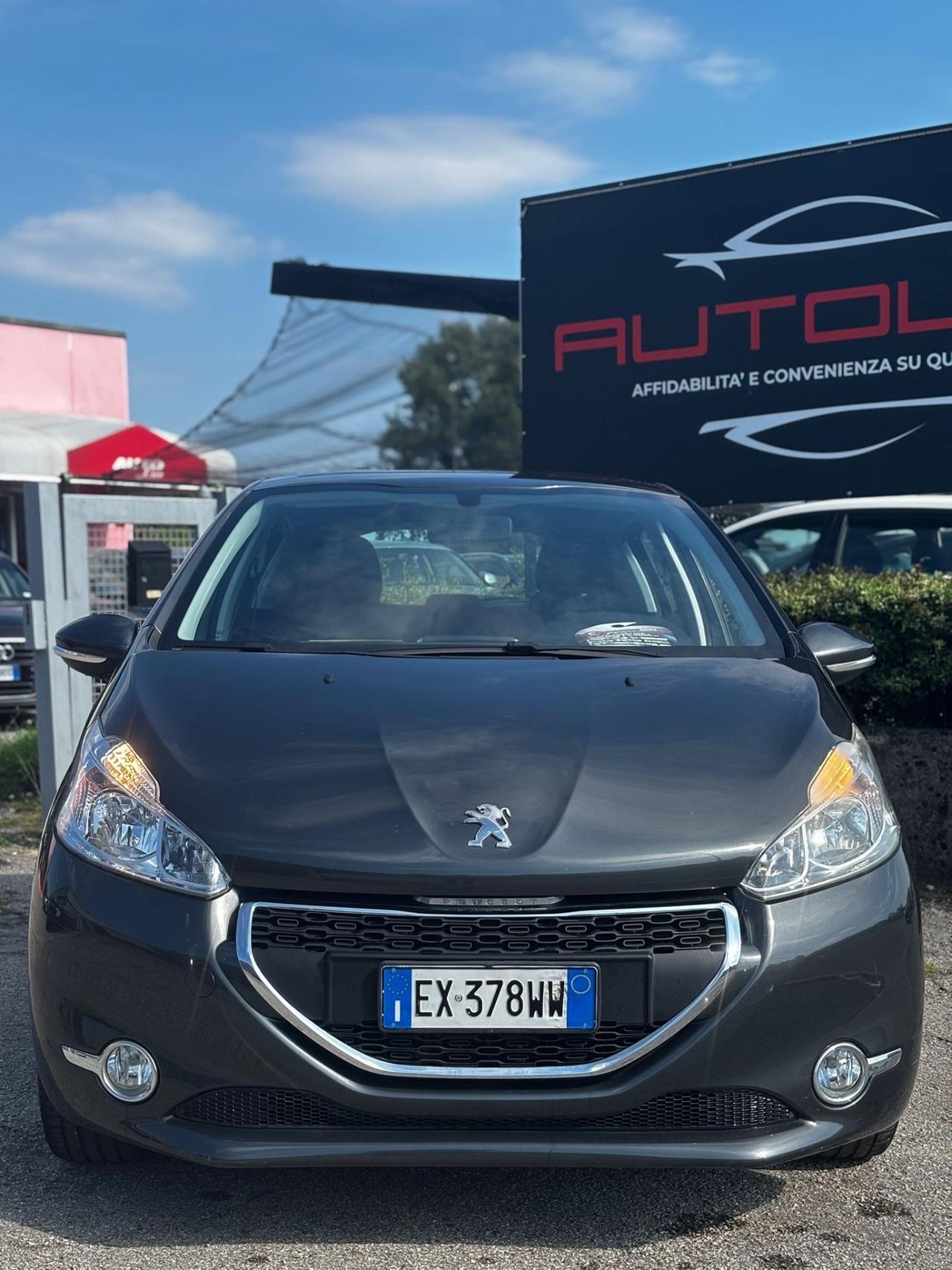 Peugeot 208 1.4 HDi 68 CV 5 porte OK NEO PATENTATI