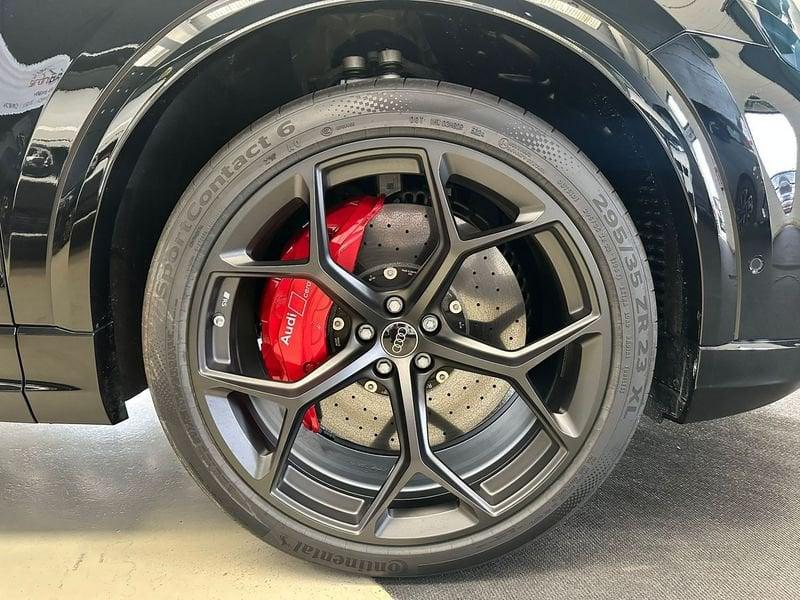 Audi Q8 RS TFSI V8 quattro tiptronic Performance
