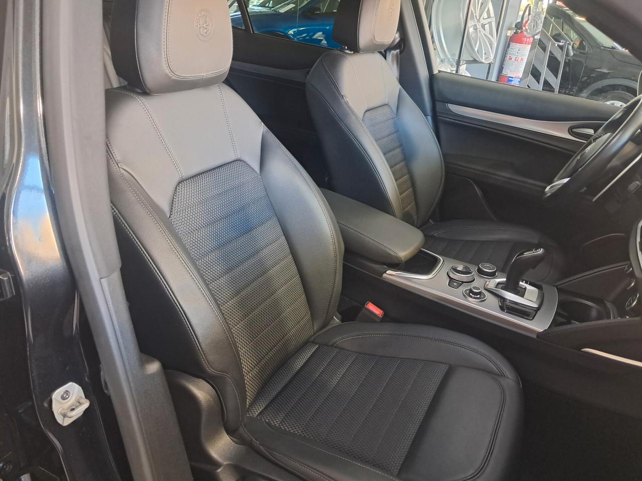 Alfa Romeo Stelvio 2.2 Td 190 cv AT8 Q4 Sprint