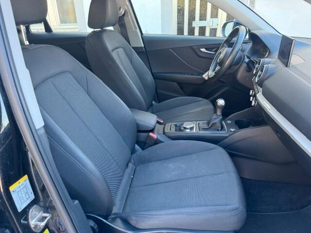 Audi Q2 30 TFSI Identity Black