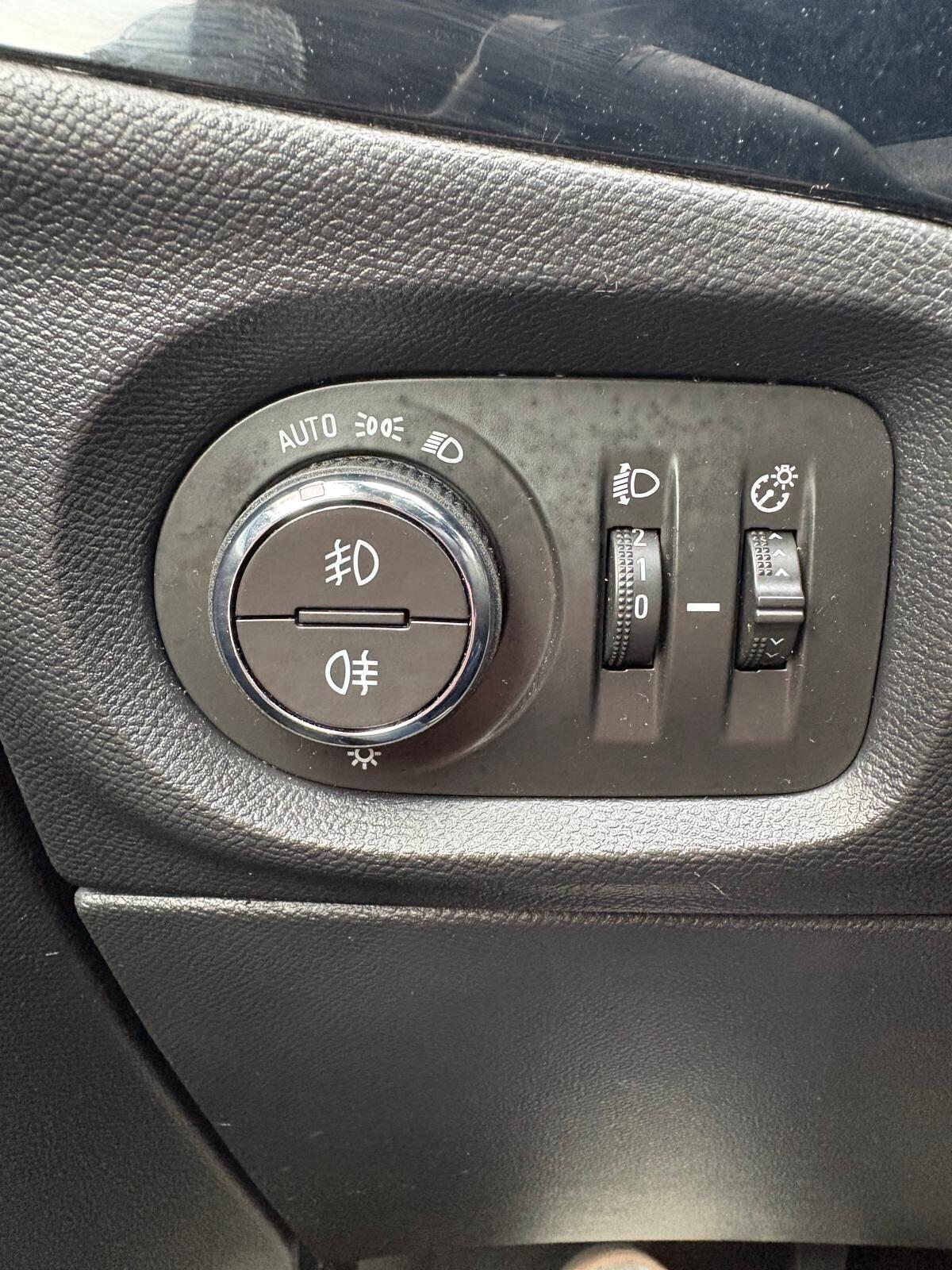 Opel Corsa 1.2 GS LINE- OK NEOPATENTATI - UNICO PROPRIETARIO