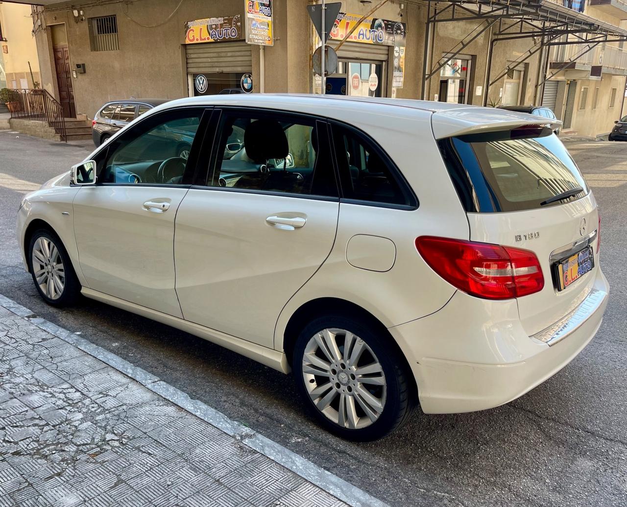 Mercedes-benz B 180 CDI BlueEFFICIENCY Executive