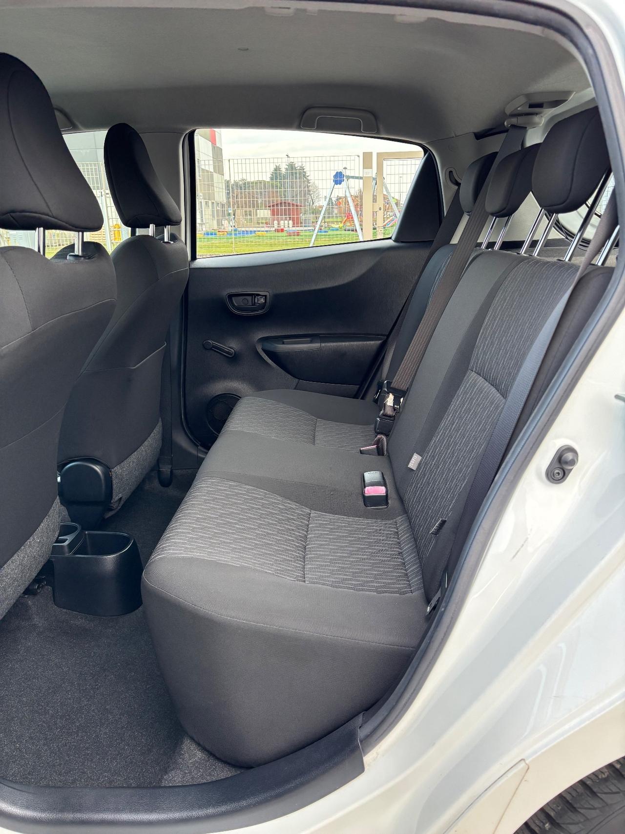 Toyota Yaris 1.0 5 porte GARANZIA TOYOTA