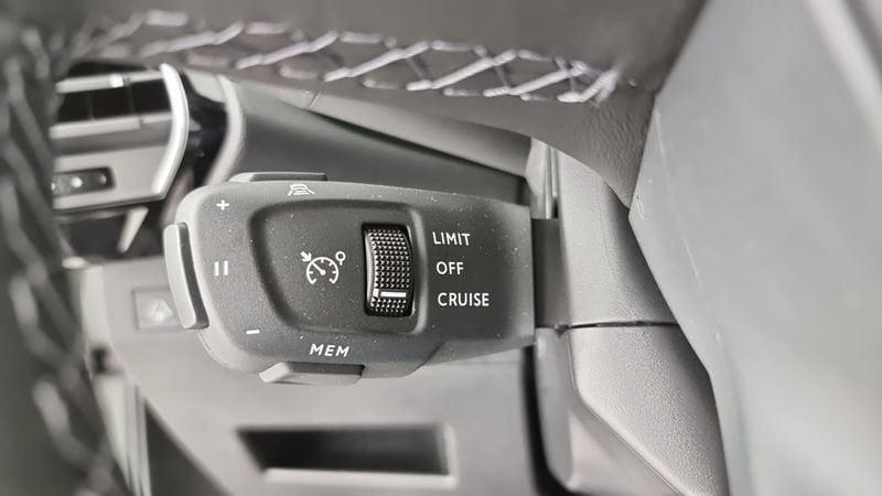 DS DS 7 E-Tense 300 4x4 Opera