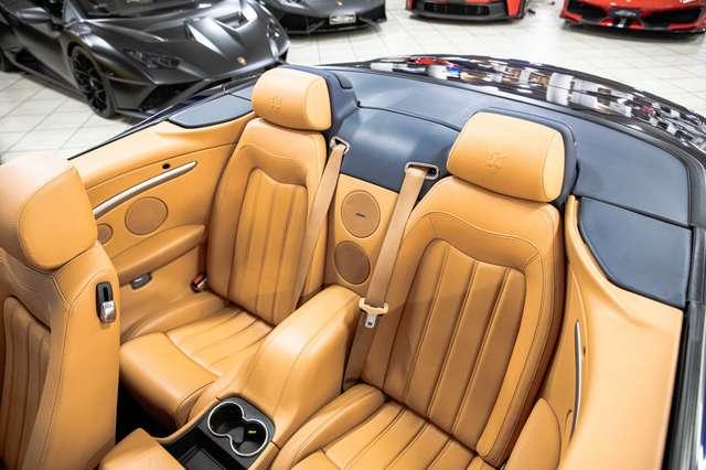 Maserati GranCabrio 4.7 V8|BOSE SURROUND|NAVIGATORE|PARK ASSIST