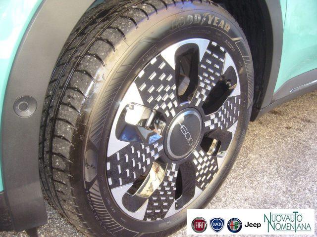 FIAT 600 Hybrid 110CV DCT6 MHEV La Prima NAVI e TELECAMERA