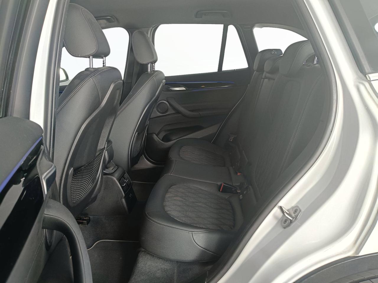 BMW X1 F48 2019 - X1 xdrive18d xLine Plus auto