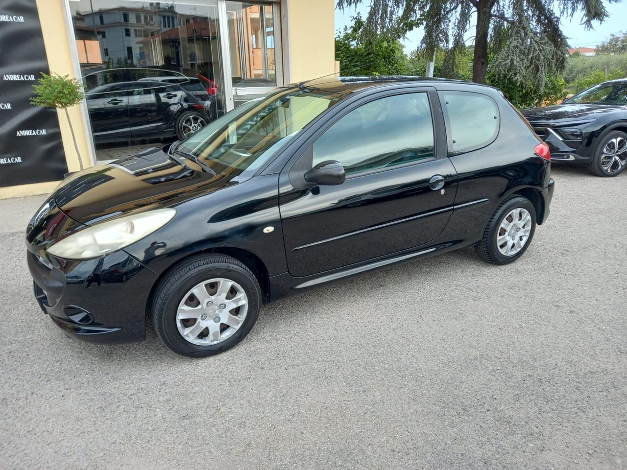 Peugeot 206 1.1 benzina