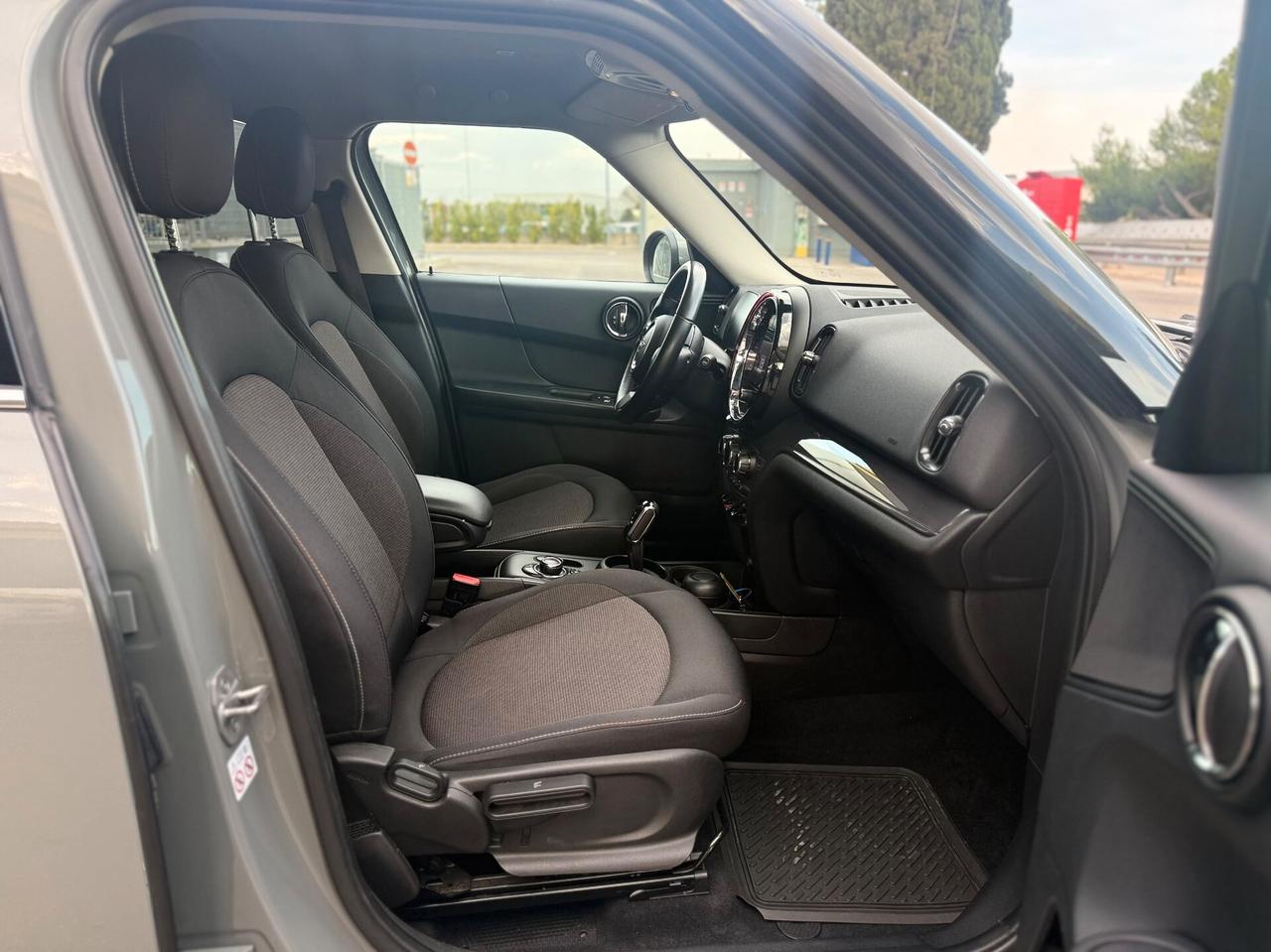 Mini Cooper D Countryman 1.5 HYPE AUTOMATICA BELLA