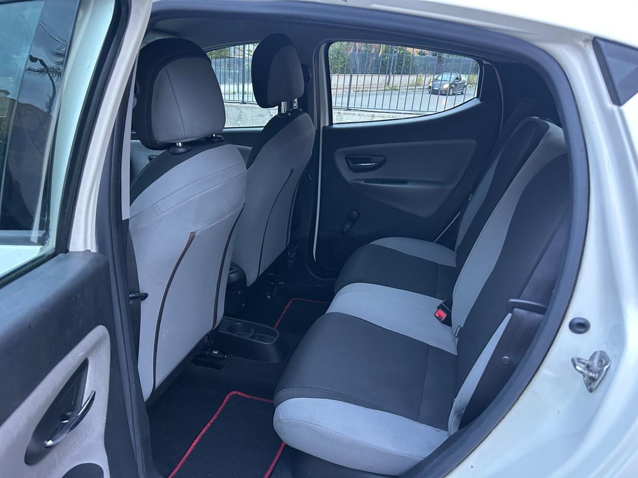 Lancia Ypsilon 1.2 benz ideale per neo patentati