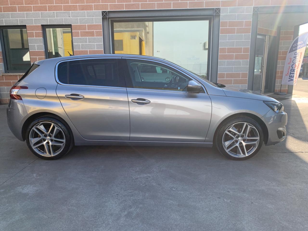 Peugeot 308 BlueHDi 120