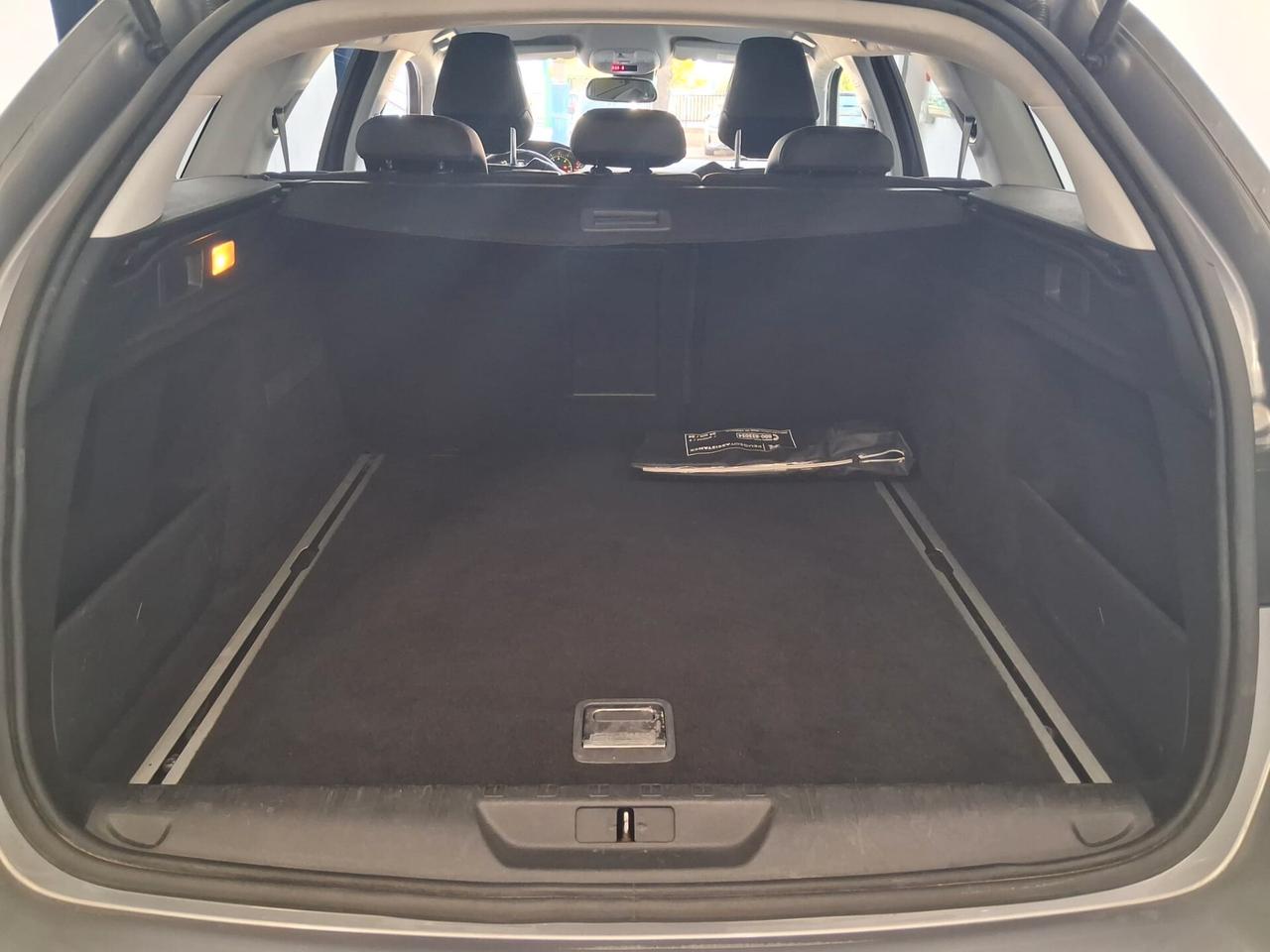 Peugeot 308 BlueHDi 150 S&S SW Business