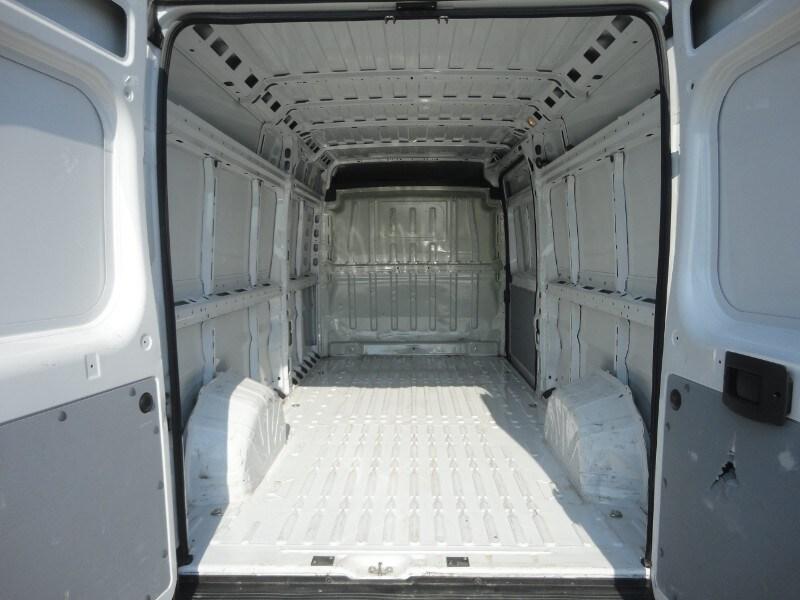 FIAT Ducato (4ª serie) Ducato 35 2.2 Mjt 140CV...