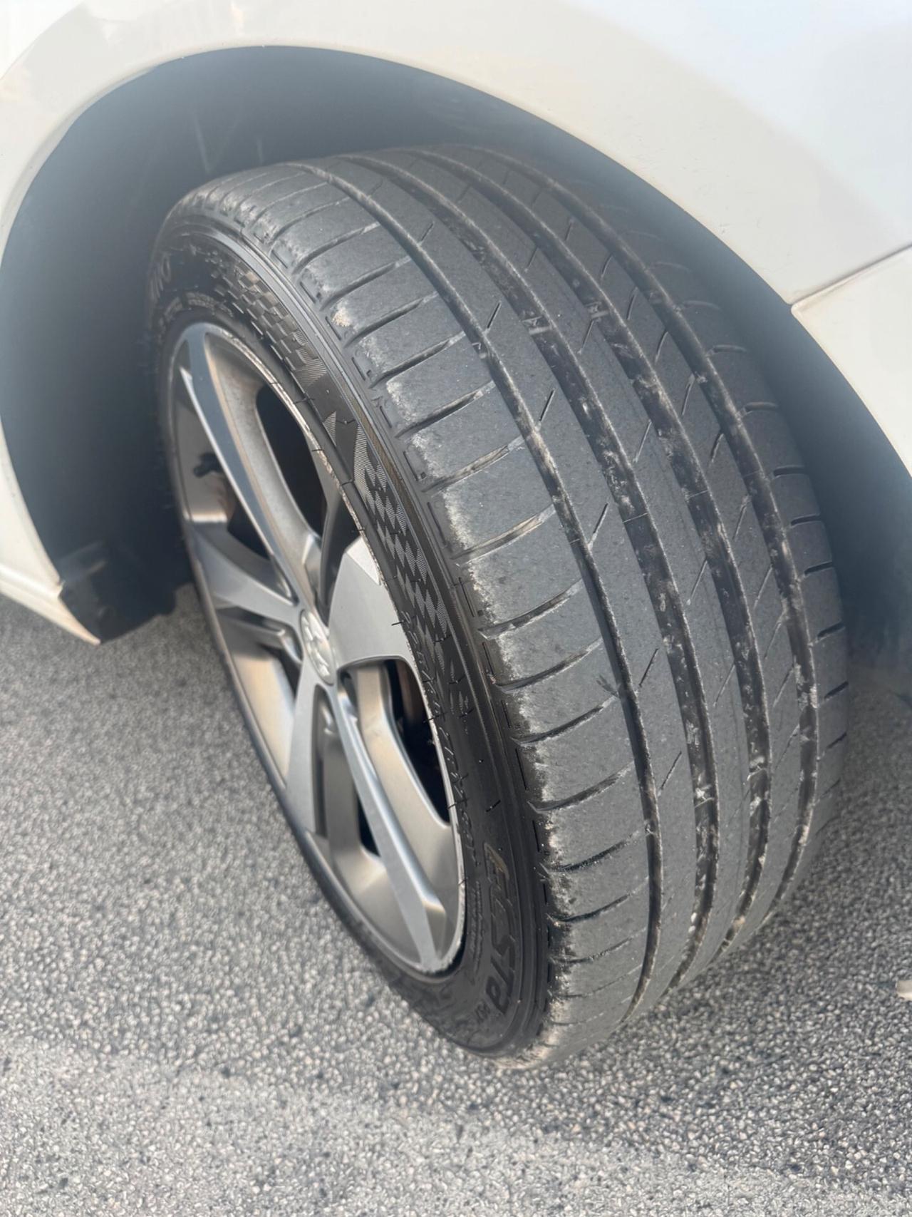 Peugeot 308 1.6 HDi 92 CV Allure