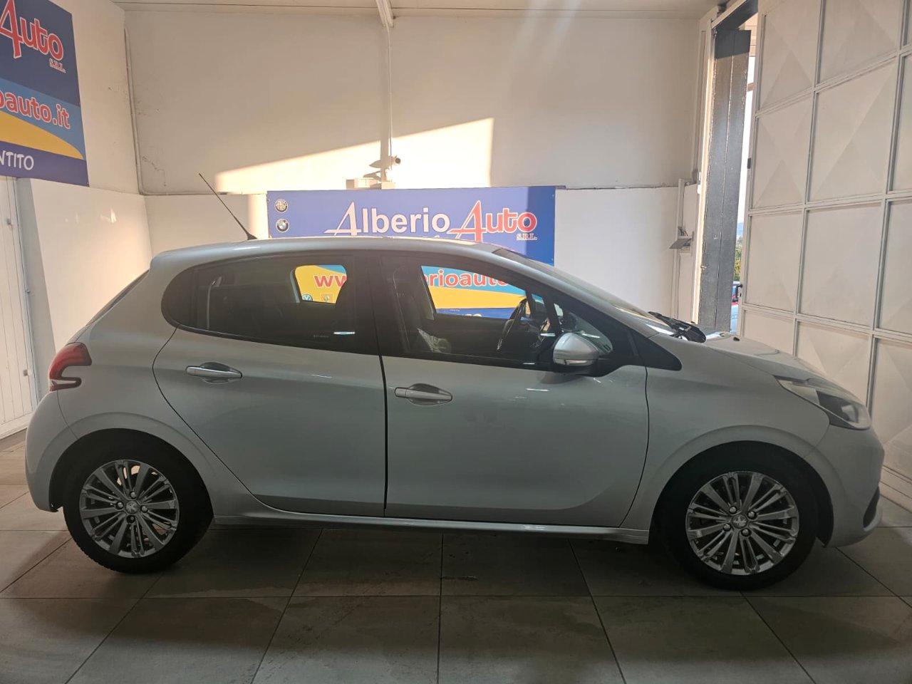 Peugeot 208 5 Porte 208 5p 1.6 bluehdi Allure 75cv