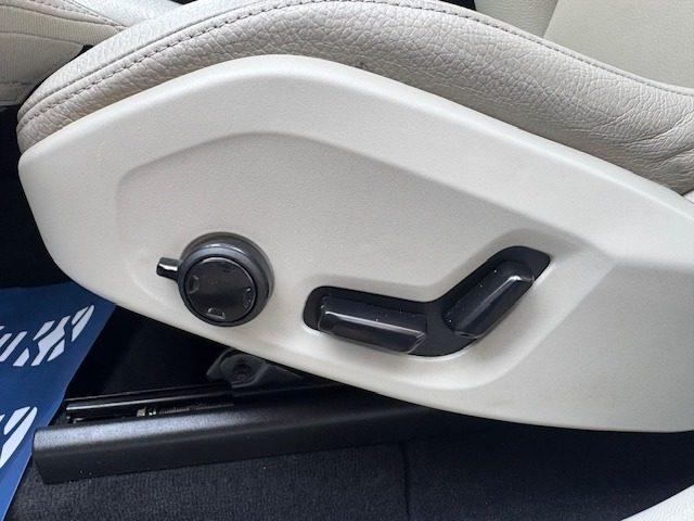 VOLVO XC60 T6 Recharge Plug-in AWD Inscrip. Expres. TET PANOR