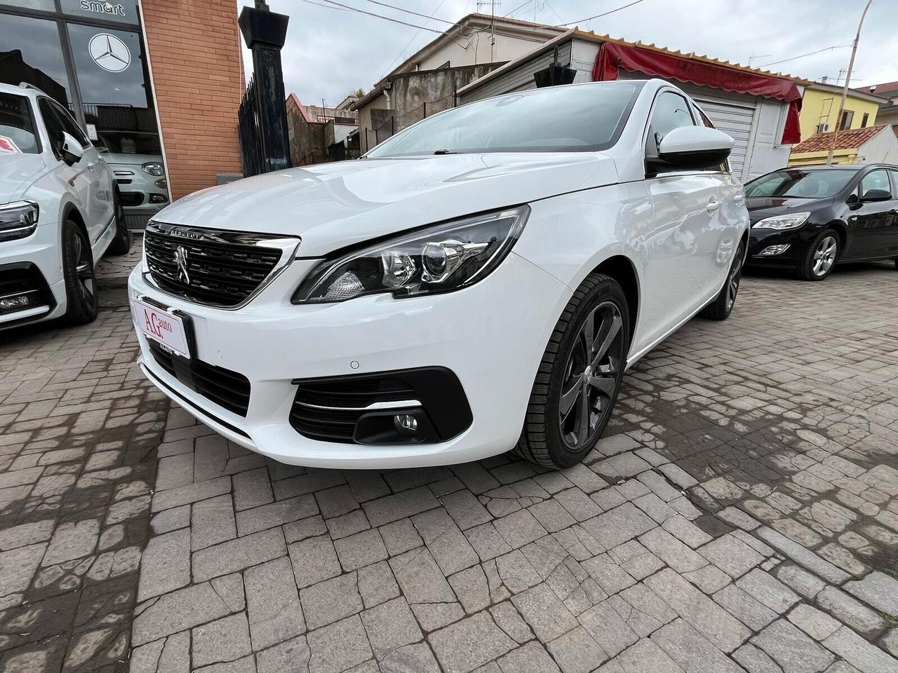 Peugeot 308 BlueHDi 130 S&S EAT8 Allure