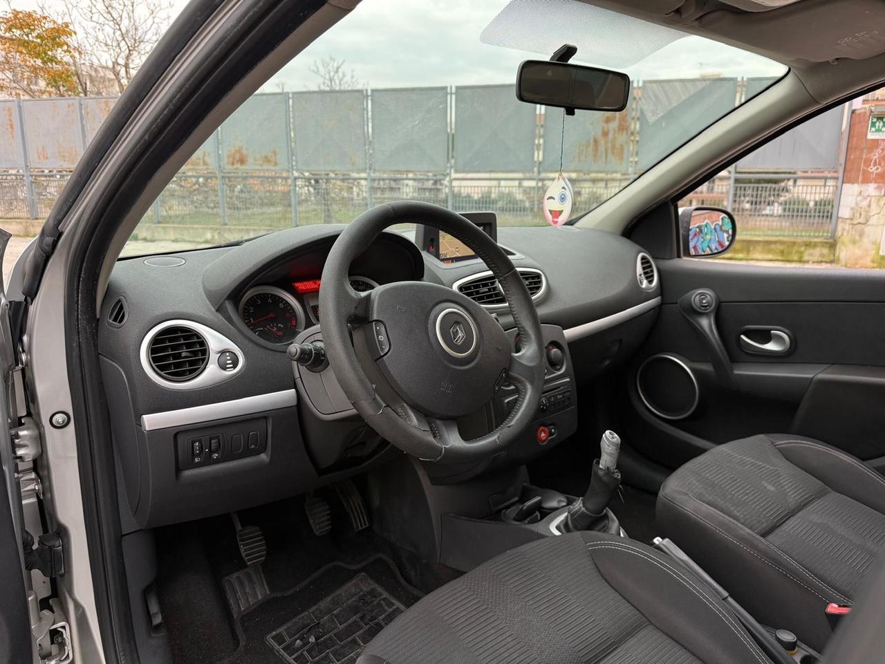 Renault Clio 1.2 16V 5 porte Luxe