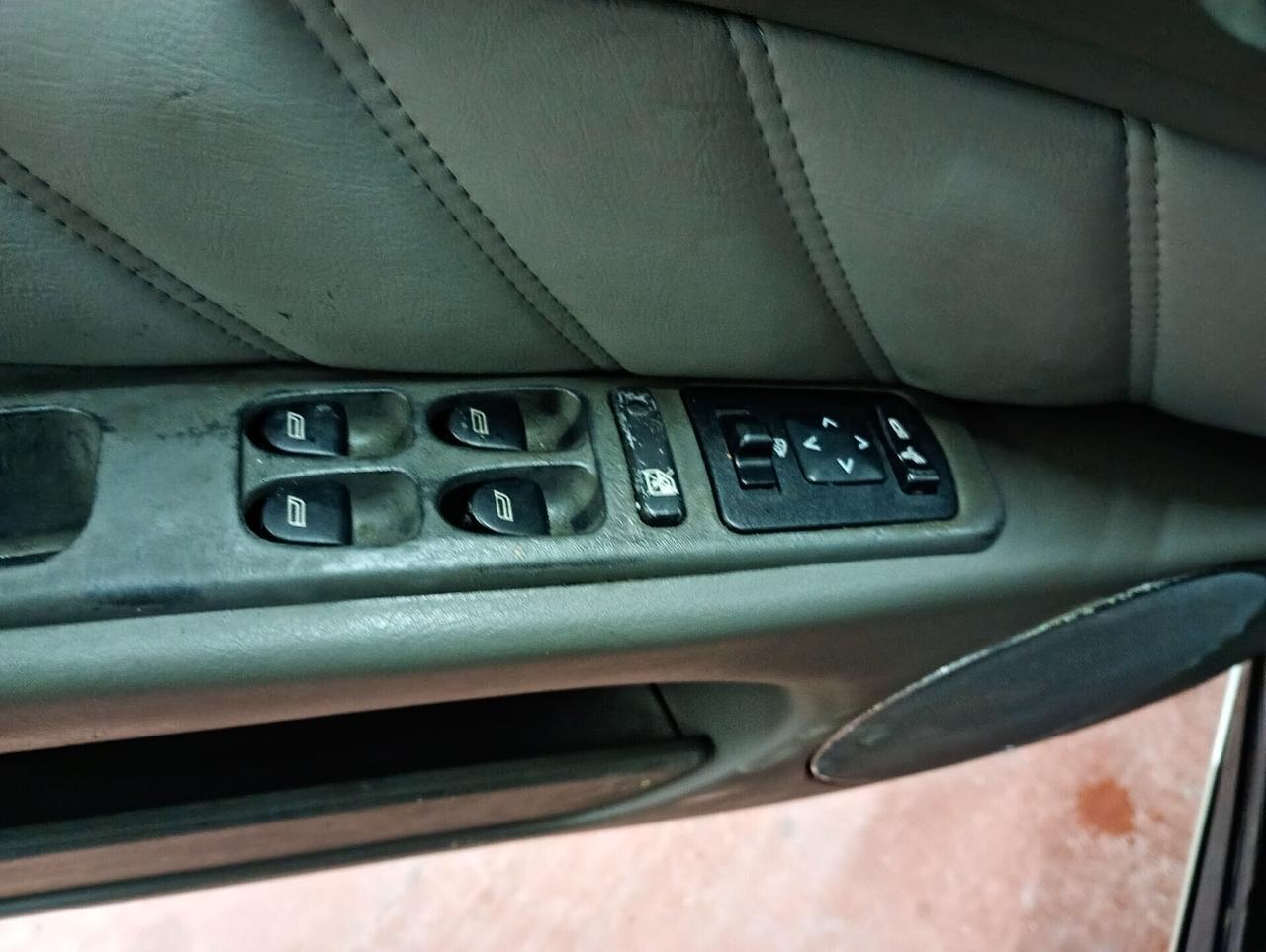 Alfa Romeo 166 2.4 JTD cat Progression