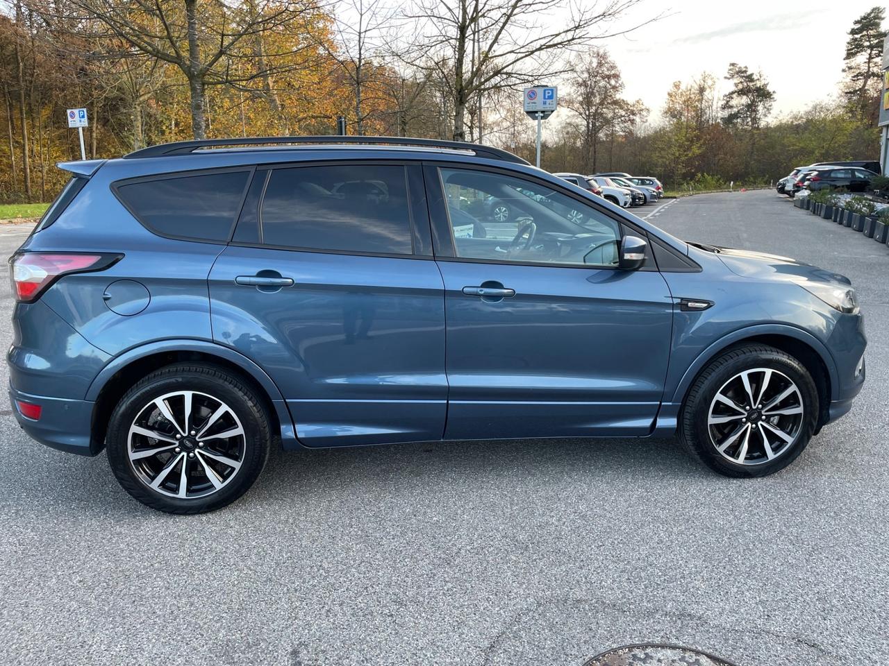 Ford Kuga 1.5 EcoBoost 120 CV S&S 2WD ST-Line
