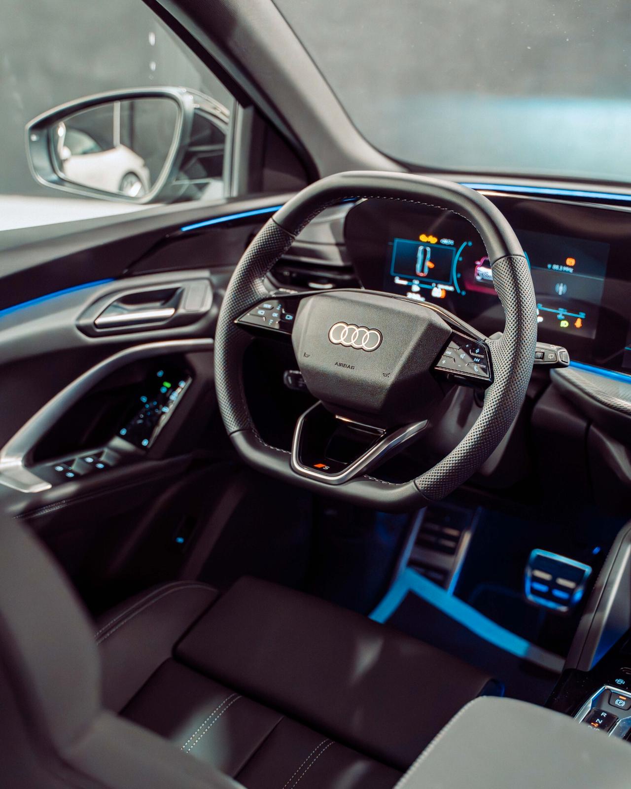 Audi Q5 40 TDI quattro S tronic S line IVA ESP - NEW MODEL