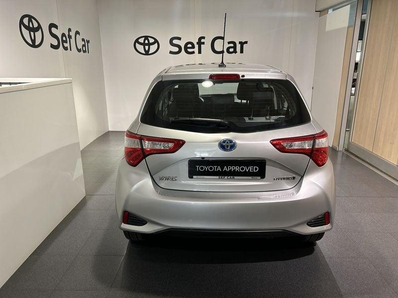 Toyota Yaris 1.5 Hybrid 5 porte Active X NEOPATENTATI + NAVIGATORE + CERCHI IN LEGA