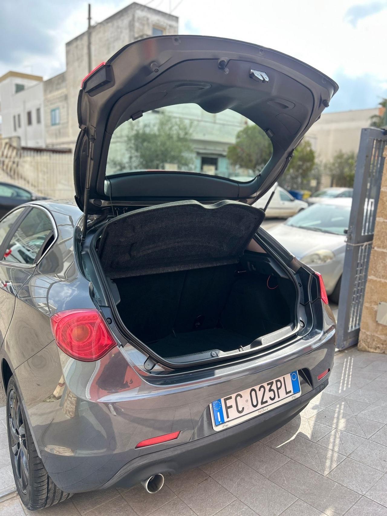 Alfa Romeo Giulietta 1.6 JTDm Distinctive-2016