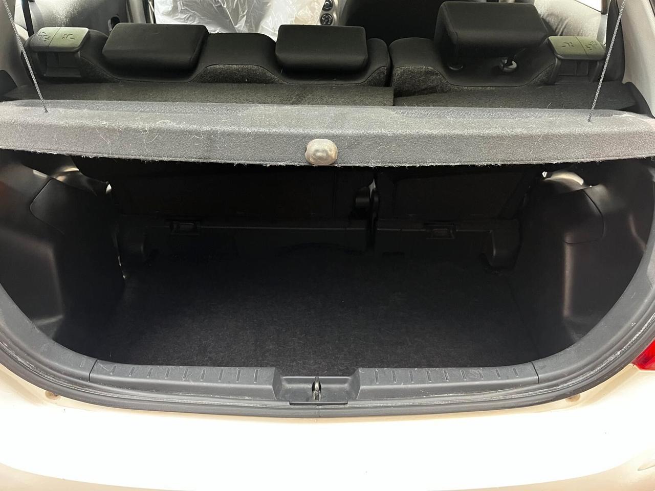Toyota Yaris 1.0 3 porte