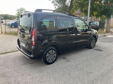 Peugeot Partner Tepee 1.6 HDi 92CV Outdoor 2013