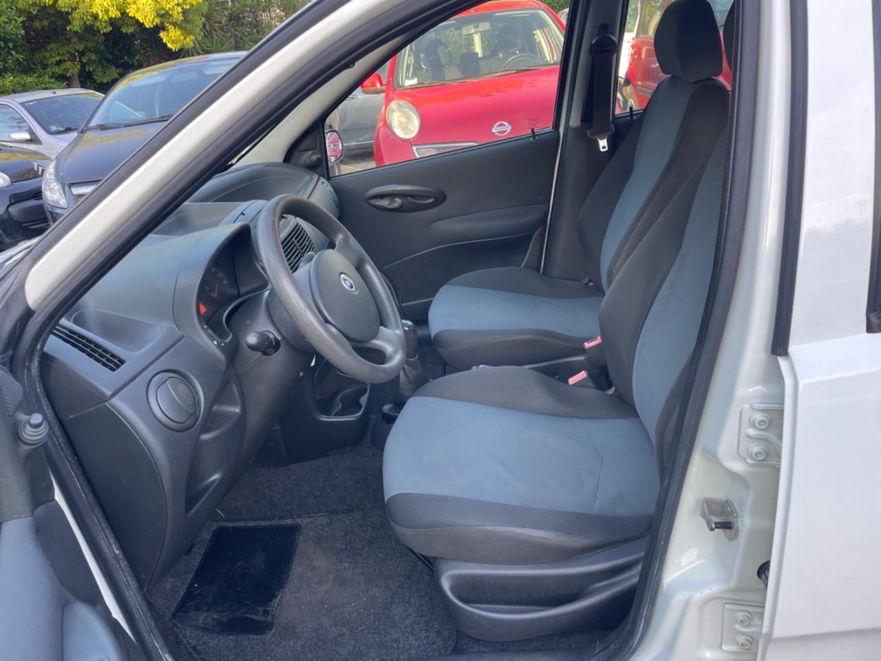 Fiat Punto 1.3 Multijet 16V 5 porte Dynamic Autocarro 4p.ti