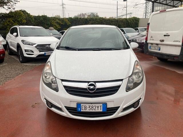 Opel Corsa 1.0 12V 5 porte Club