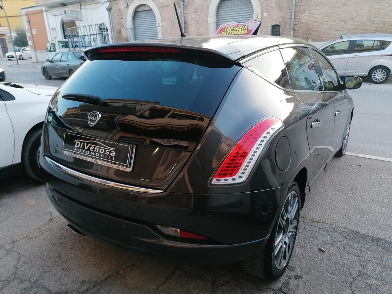 Lancia Delta 1.6 MJT DPF 105 CV Gold