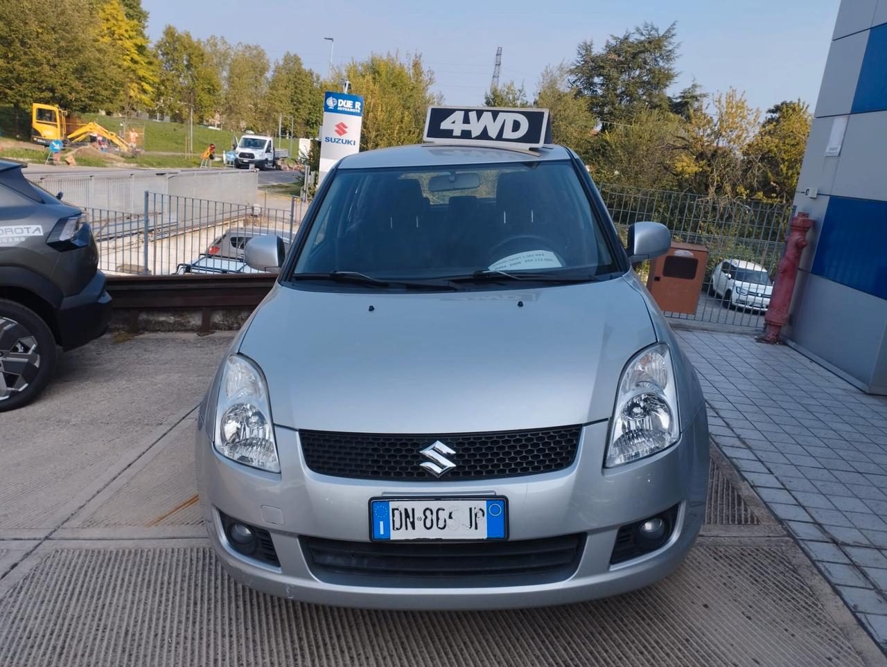 Suzuki Swift 1.3 4x4 5p. GL