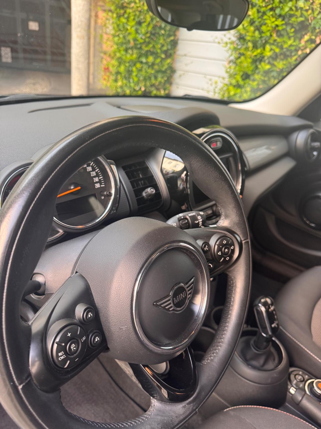 Mini Mini 1.5 Cooper Hype 5 porte