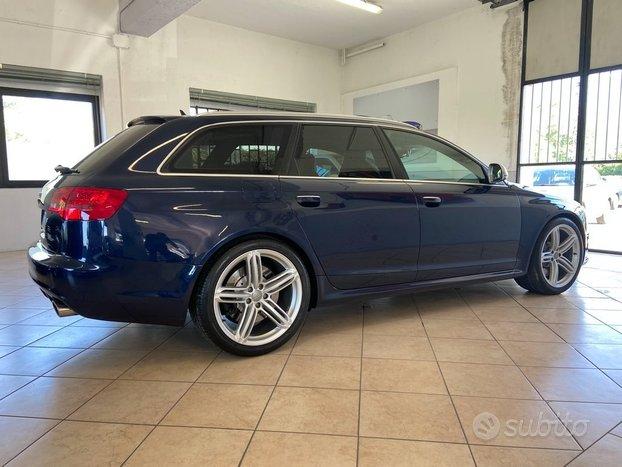 AUDI RS6 Avant 5.0 V10 quattro tiptronic