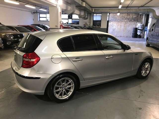 BMW 118 Serie 1 E/81-87 118i 5p Futura