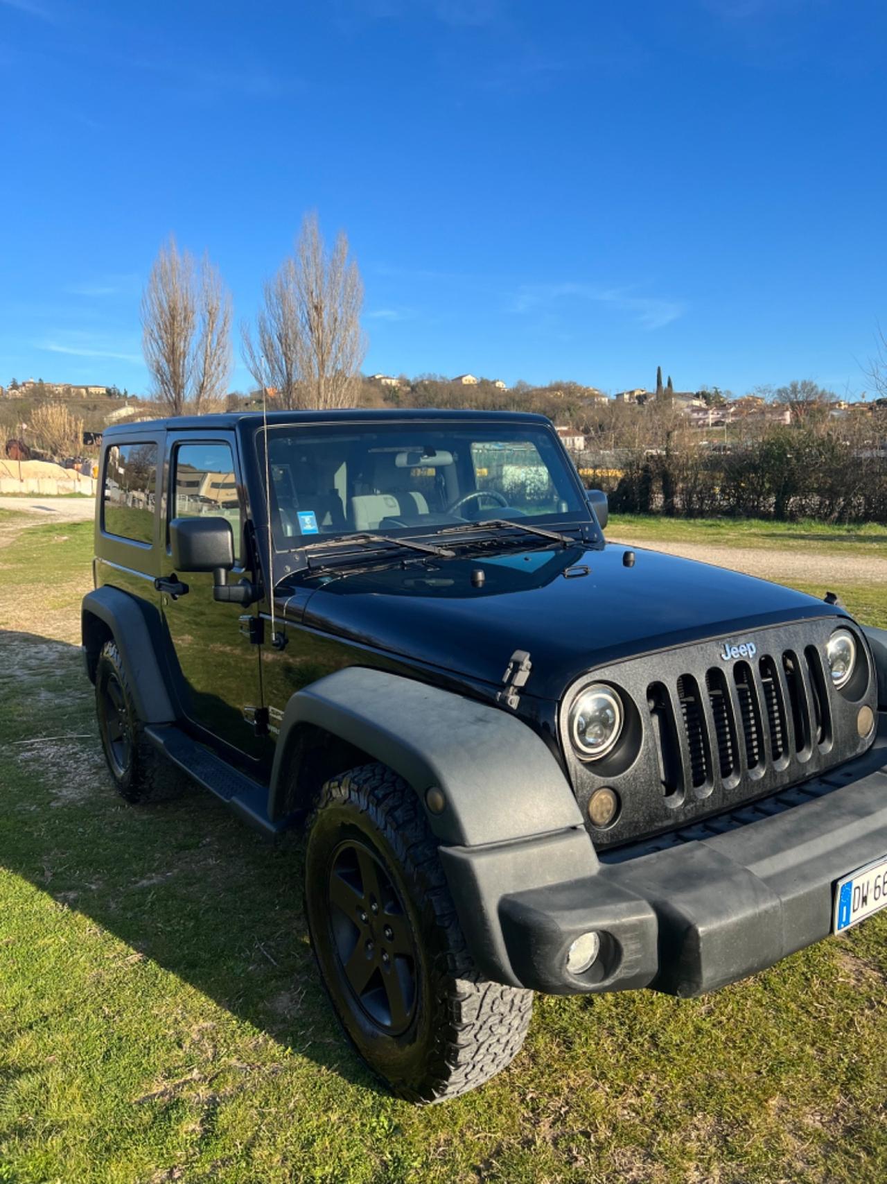 Jeep Wrangler Unlimited 2.8 CRD DPF Sport