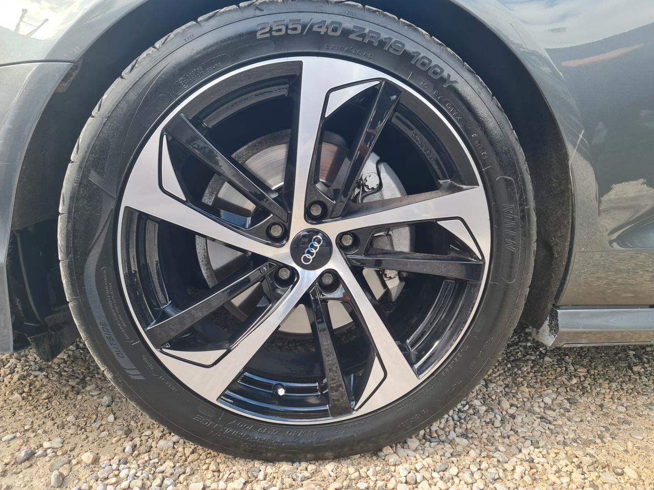 Audi A6 Avant 3.0 TDI 204 CV quattro S tronic Sline