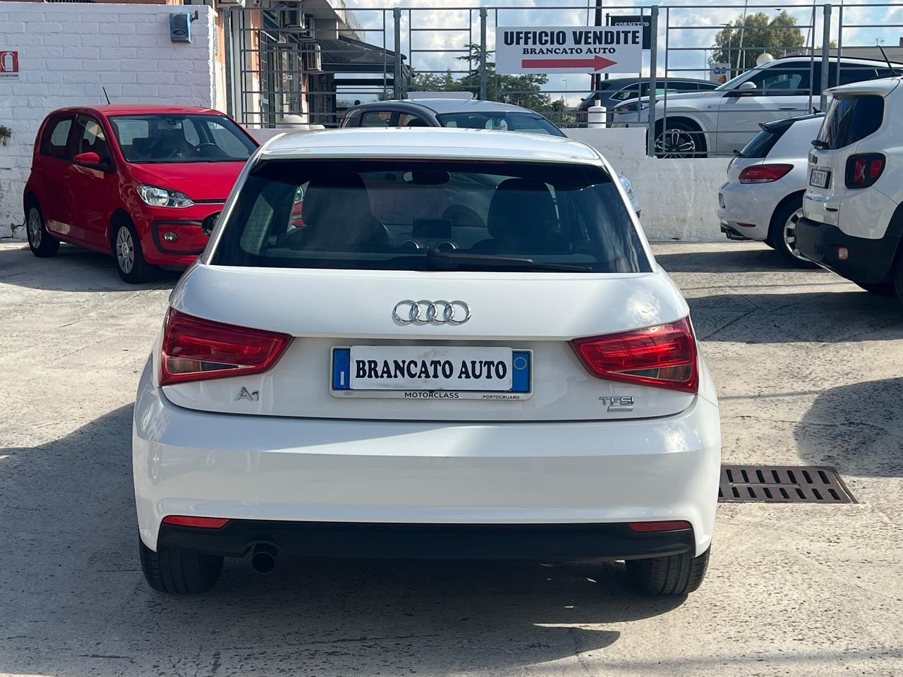 Audi A1 1.0 TFSI ultra Metal plus