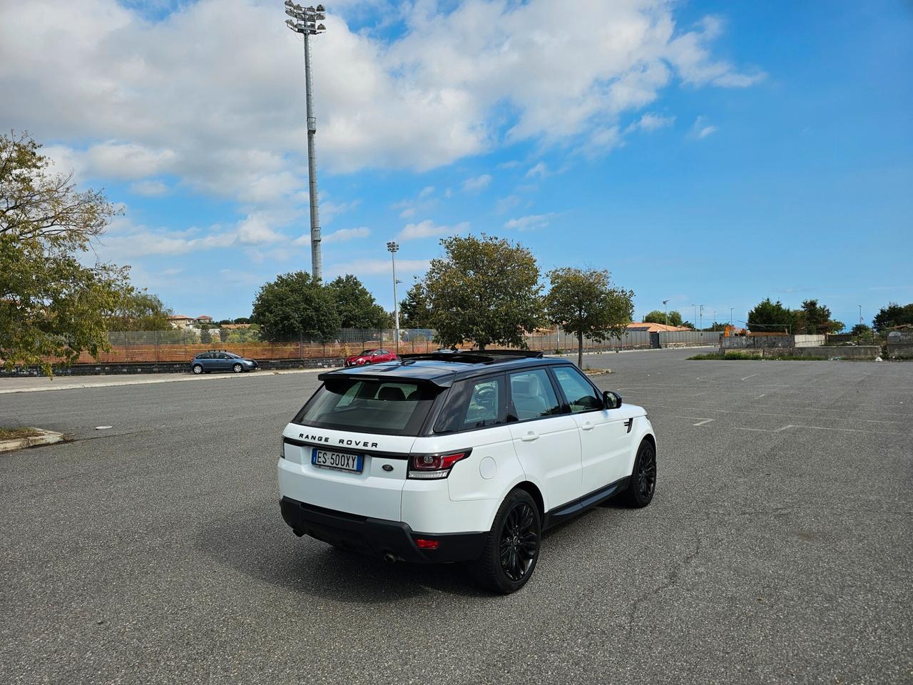 Land Rover Range Sport 3.0 TDV6 HSE Dynamic Full Optional