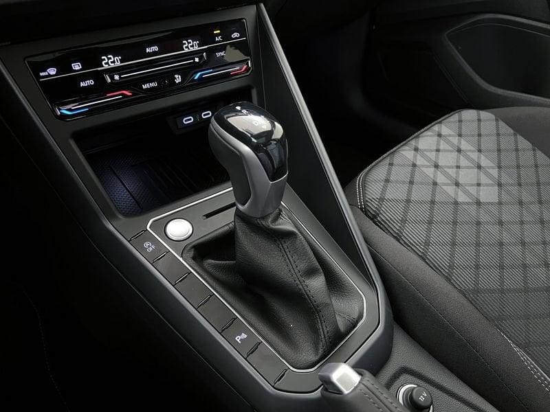 Volkswagen Taigo Taigo 1.0 TSI 115 CV DSG R-Line Plus