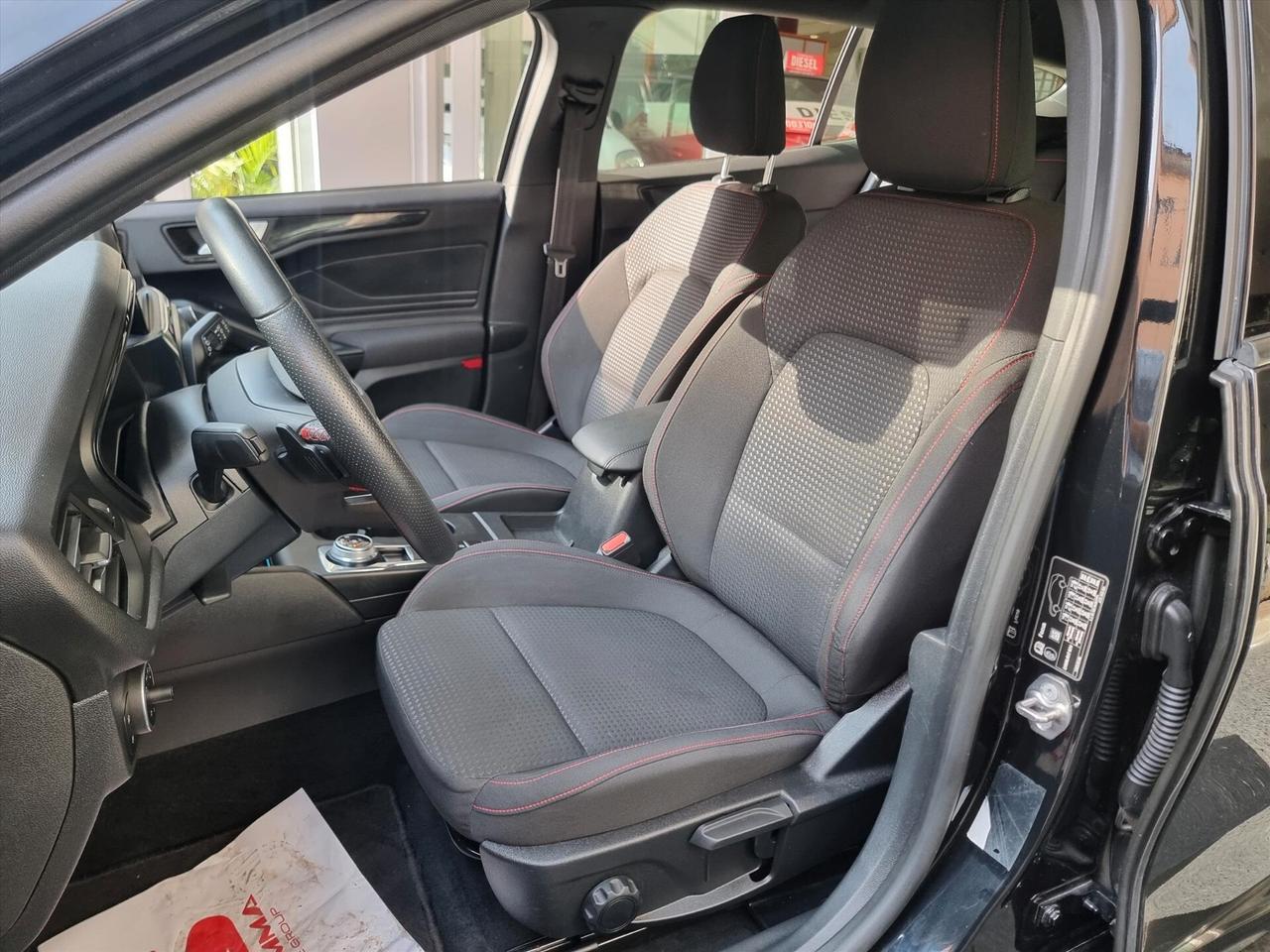 Ford Focus 1.5 EcoBlue 120 CV automatico SW ST-Line Co-Pilot NESSUN OBBLIGO FINANZIARIO