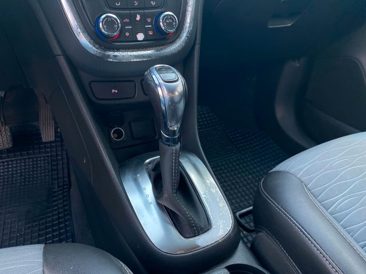 Opel Mokka 1.6 CDTI Ecotec 136CV 4x2 Start&Stop Cosmo b-Color