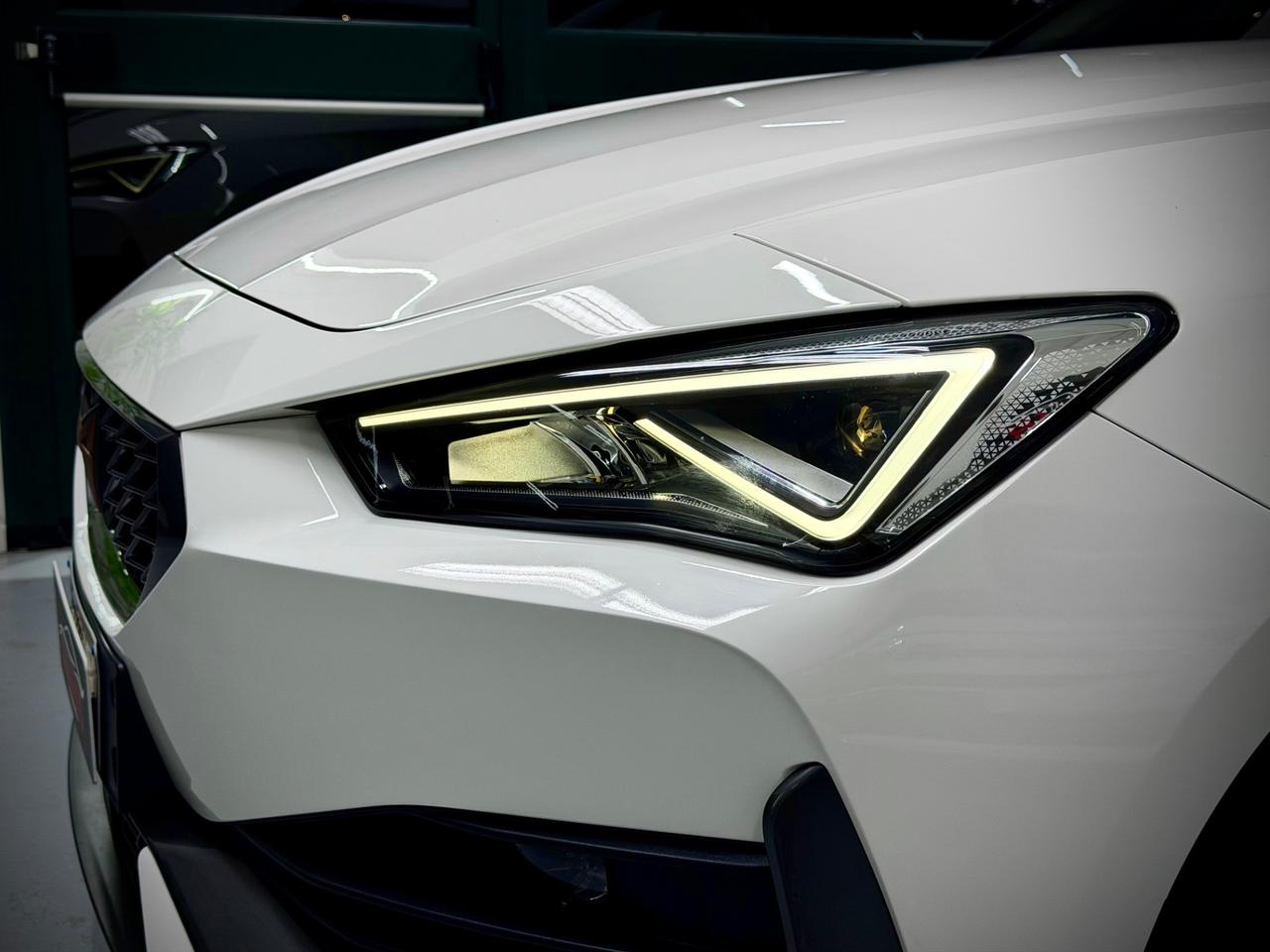 Cupra Leon 1.5 Hybrid 150 CV DSG